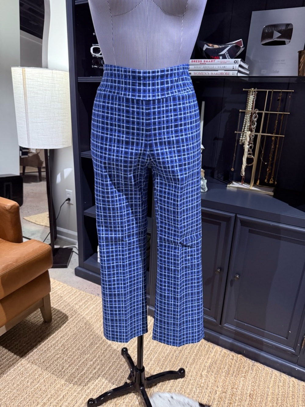 J. McLaughlin Windowpane Pull-On Slim Ankle Pants – Royal Blue – Size 8
